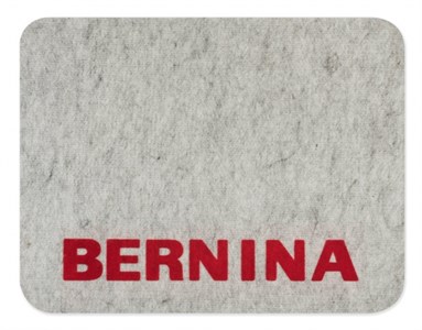 Коврик для шв. маш. с логотипом Bernina 11901